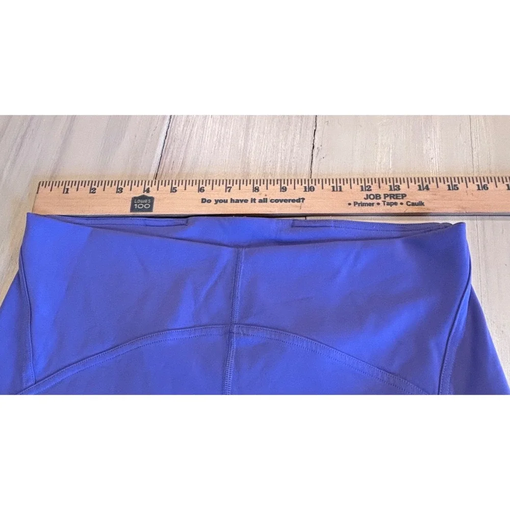 Lululemon Purple High Rise 7/8 Crop Leggings with Side Pockets Womens Size 8